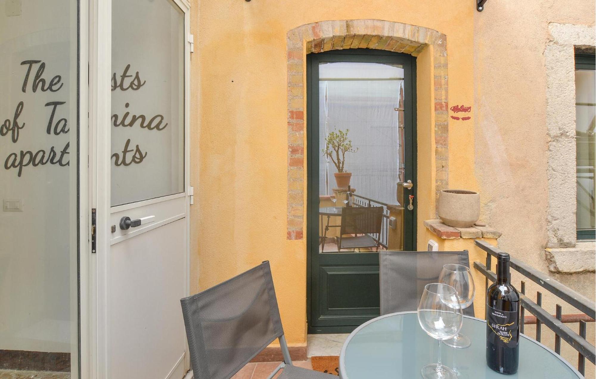 Cozy In * Taormina